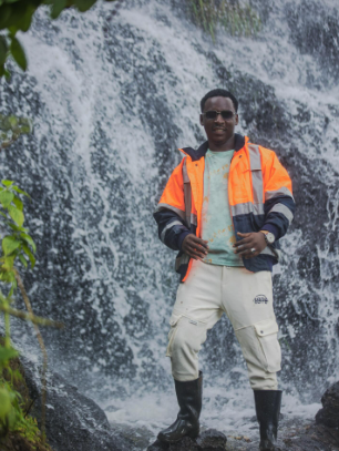 Screenshot 2025-12-18 at 21.55.40